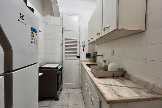 Apartamento à venda com 2 quartos, 45m² em Urca, Rio de Janeiro