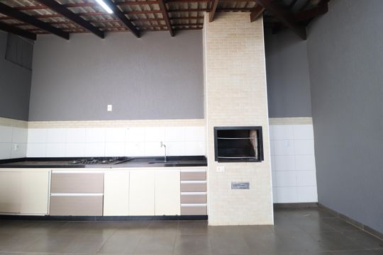 Churrasqueira de casa para alugar com 4 quartos, 188m² em Alto Umuarama, Uberlândia