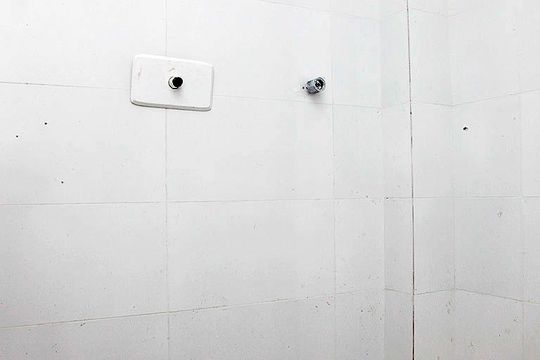 Banheiro 1 de apartamento para alugar com 1 quarto, 50m² em Centro Histórico, Porto Alegre