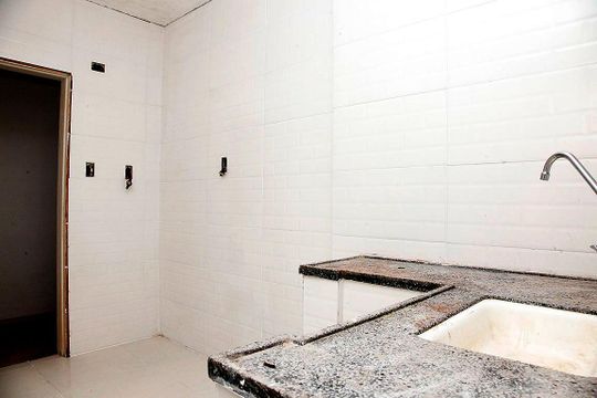 Cozinha + Área de Serviço de apartamento para alugar com 1 quarto, 50m² em Centro Histórico, Porto Alegre