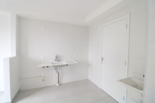 Cozinha de apartamento para alugar com 2 quartos, 32m² em Socorro, São Paulo
