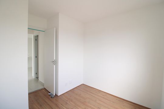 Quarto 1 de apartamento para alugar com 2 quartos, 32m² em Socorro, São Paulo