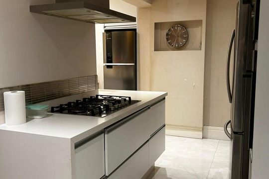 Cozinha de apartamento à venda com 3 quartos, 185m² em Barra Funda, São Paulo