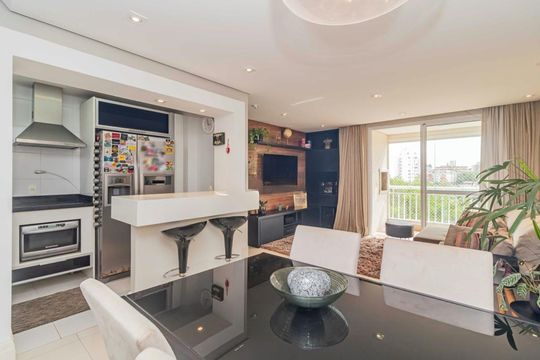 Cozinha de apartamento para alugar com 2 quartos, 73m² em Jardim Lindóia, Porto Alegre