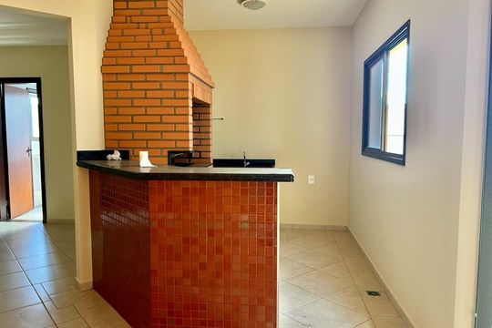 Área externa de apartamento para alugar com 3 quartos, 201m² em Santa Mônica, Uberlândia