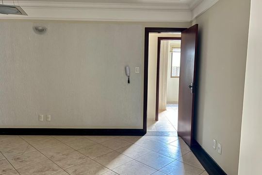 Quarto de apartamento para alugar com 3 quartos, 201m² em Santa Mônica, Uberlândia