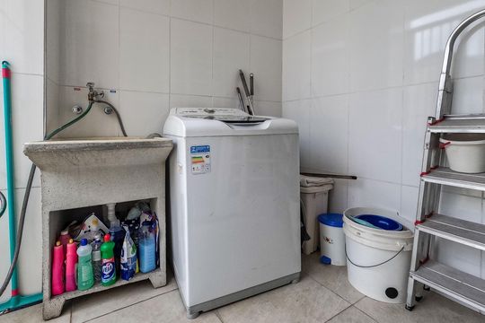 Casa à venda com 4 quartos, 150m² em Jaguará, São Paulo
