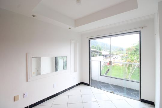 Quarto 2 de apartamento para alugar com 2 quartos, 43m² em Jacarepaguá, Rio de Janeiro