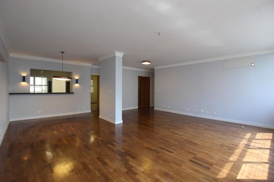Apartamento à venda com 4 quartos, 200m² em Itaim Bibi, São Paulo