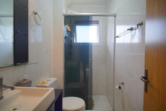 Banheiro de apartamento para alugar com 2 quartos, 70m² em Hamburgo Velho, Novo Hamburgo