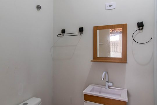 Casa 2 - Banheiro de casa à venda com 2 quartos, 259m² em Vila Maricy, Guarulhos