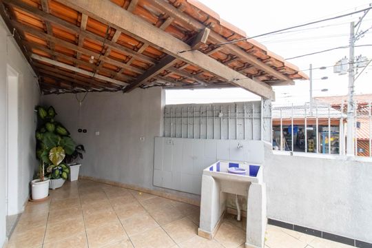 Casa 2 - Area de Serviço de casa à venda com 2 quartos, 259m² em Vila Maricy, Guarulhos