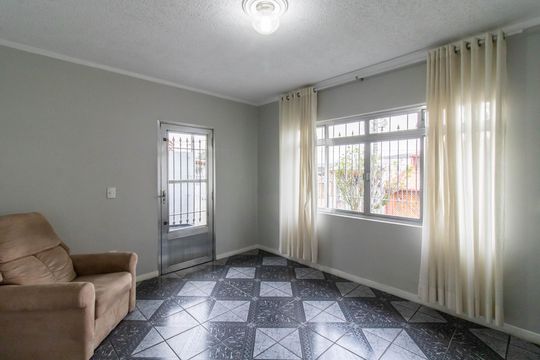 Casa à venda com 2 quartos, 259m² em Vila Maricy, Guarulhos