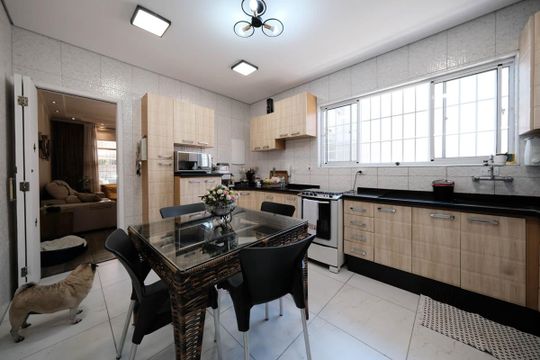 Cozinha de casa à venda com 3 quartos, 120m² em Parque Boturussu, São Paulo