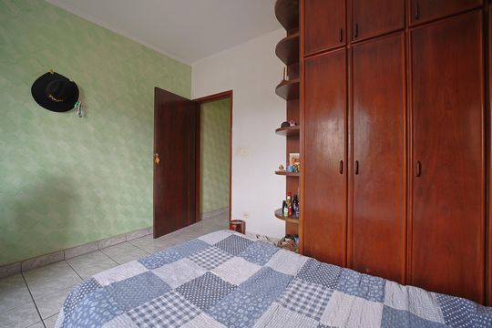 Quarto 3 de casa à venda com 3 quartos, 160m² em Jardim Eliane, São Paulo