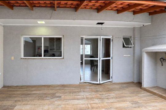 Área de Serviço de casa de condomínio para alugar com 3 quartos, 80m² em Novo Mundo, Curitiba