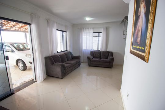Casa de Condomínio para alugar com 4 quartos, 240m² em Setor Habitacional Arniqueira, Brasília