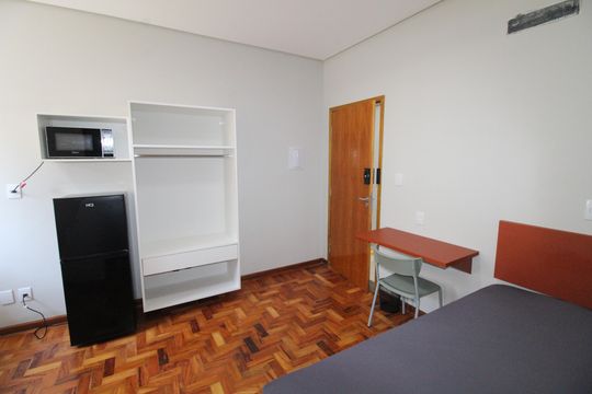Quarto / Cozinha de kitnet/studio para alugar com 1 quarto, 26m² em Vila Maria, São José dos Campos