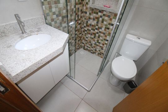 Banheiro de kitnet/studio para alugar com 1 quarto, 26m² em Vila Maria, São José dos Campos
