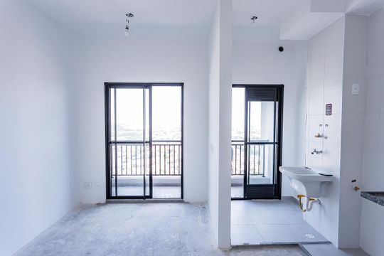 Apartamento à venda com 2 quartos, 42m² em Vila Santa Edwiges, São Paulo