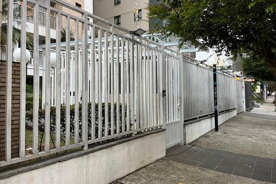 Fachada do Prédio de apartamento à venda com 2 quartos, 60m² em Carandiru, São Paulo