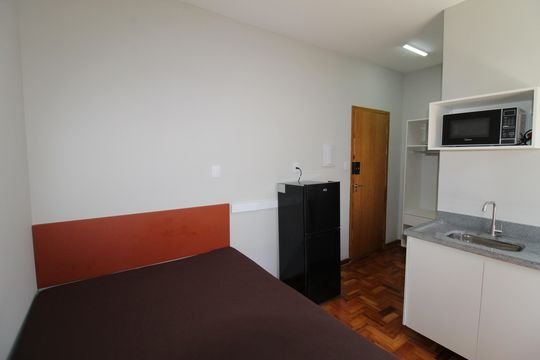 Quarto / Cozinha de kitnet/studio para alugar com 1 quarto, 26m² em Vila Maria, São José dos Campos