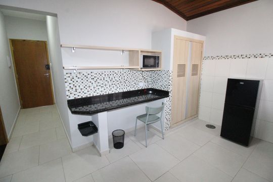 Quarto / Cozinha de kitnet/studio para alugar com 1 quarto, 26m² em Vila Maria, São José dos Campos
