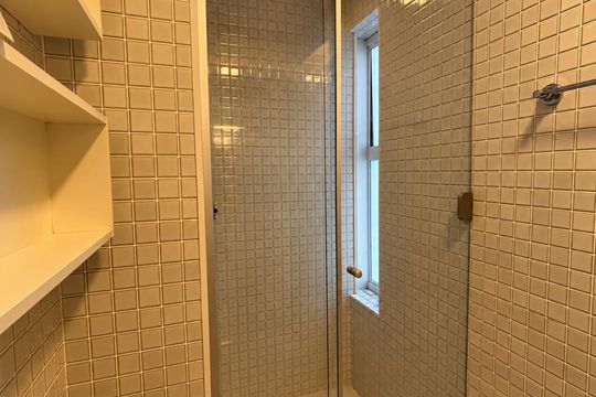 Banheiro de apartamento para alugar com 2 quartos, 70m² em Melville Empresarial Ii, Barueri
