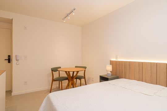 Quarto de kitnet/studio à venda com 1 quarto, 24m² em Cerqueira César, São Paulo