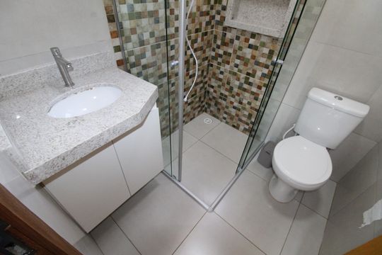 Banheiro de kitnet/studio para alugar com 1 quarto, 25m² em Vila Maria, São José dos Campos