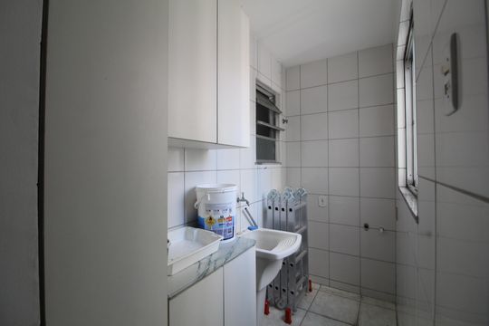Área de Serviço de apartamento para alugar com 2 quartos, 116m² em Taquara, Rio de Janeiro