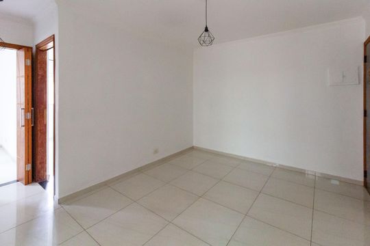Sala de apartamento para alugar com 2 quartos, 50m² em Centro, Guarulhos