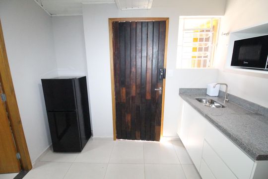 Cozinha de kitnet/studio para alugar com 1 quarto, 26m² em Vila Maria, São José dos Campos
