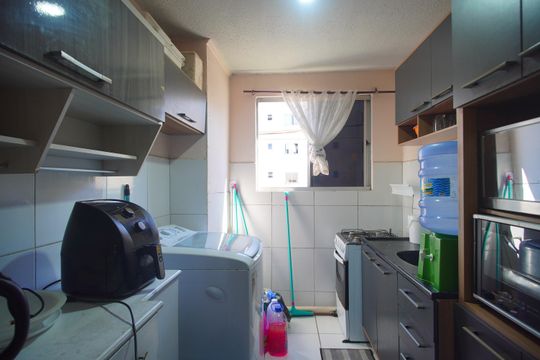 Cozinha de apartamento à venda com 1 quarto, 48m² em Santo Afonso, Novo Hamburgo