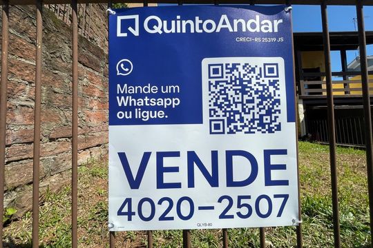 Placa instalada em 17/09/2026 com o código QLYB-80 de casa à venda com 2 quartos, 120m² em Canudos, Novo Hamburgo