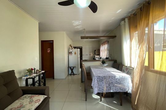 Casa à venda com 2 quartos, 120m² em Canudos, Novo Hamburgo