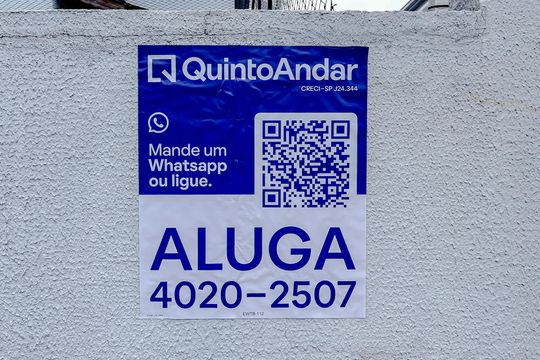Plaquinha de casa de condomínio para alugar com 2 quartos, 57m² em Vila Esperança, São Paulo