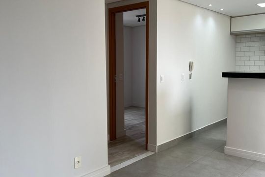 Sala de apartamento à venda com 2 quartos, 44m² em Parque das Cachoeiras, Campinas