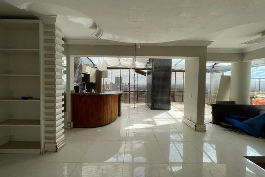 Apartamento para alugar com 5 quartos, 328m² em Morro do Espelho, São Leopoldo