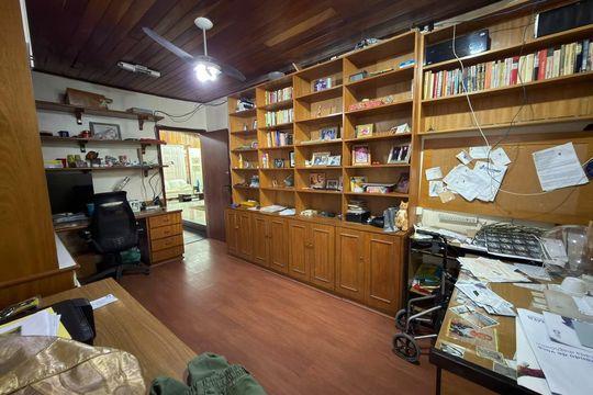 Escritório  de casa à venda com 6 quartos, 400m² em Qi 5, Brasília