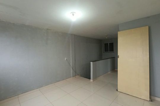 Apartamento para alugar com 1 quarto, 50m² em Andrade Araujo, Belford Roxo
