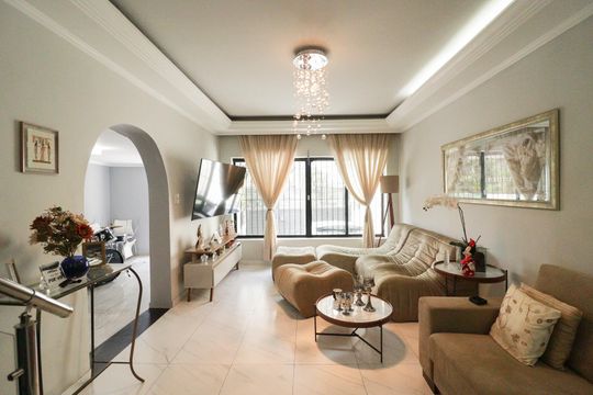 Casa para alugar com 3 quartos, 150m² em Jardim São Paulo, São Paulo