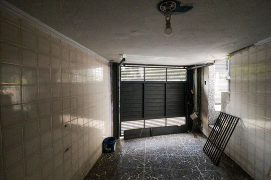 Garagem de casa para alugar com 3 quartos, 150m² em Jardim São Paulo, São Paulo