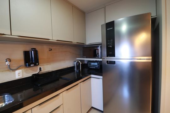 Cozinha  de apartamento para alugar com 2 quartos, 87m² em Subsetor Sul - 7 (s-7), Ribeirão Preto