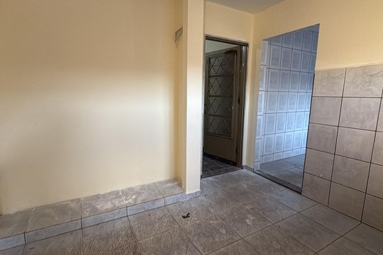 Casa para alugar com 1 quarto, 70m² em Jardim Ana Lúcia, Goiânia