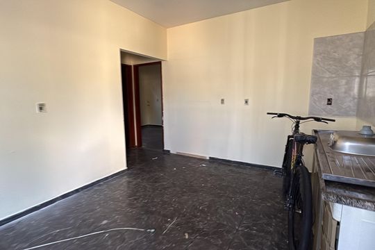 Casa para alugar com 2 quartos, 60m² em Jardim Ana Lúcia, Goiânia