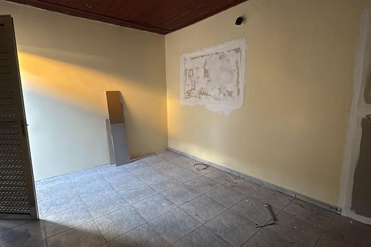 Casa para alugar com 1 quarto, 40m² em Jardim Ana Lúcia, Goiânia