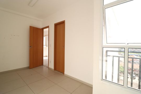 Quarto 2 de apartamento para alugar com 2 quartos, 49m² em Grand Ville, Uberlândia
