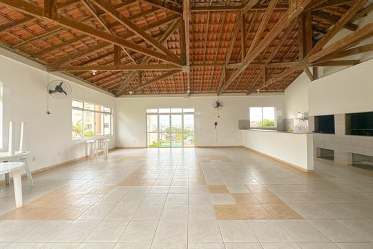 Área comum de apartamento para alugar com 3 quartos, 82m² em Serraria, São José