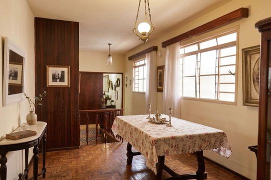 Copa  de casa à venda com 5 quartos, 386m² em Serra, Belo Horizonte
